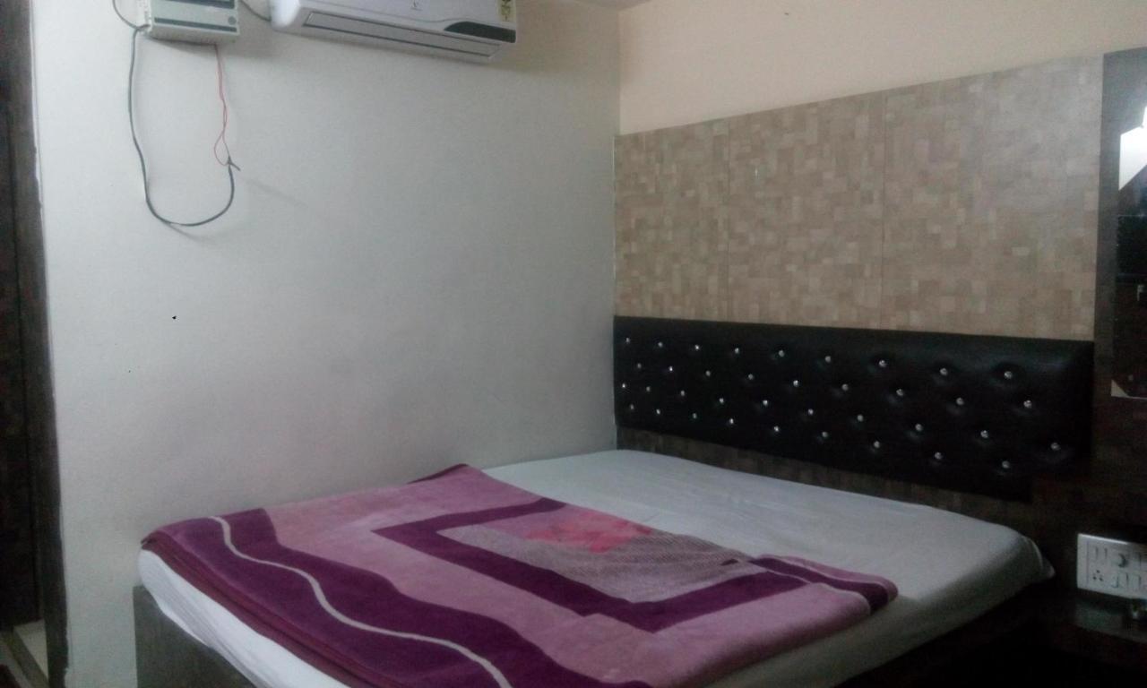 Hotel Priya Palace Ranchi Buitenkant foto