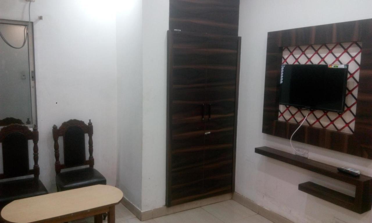 Hotel Priya Palace Ranchi Buitenkant foto