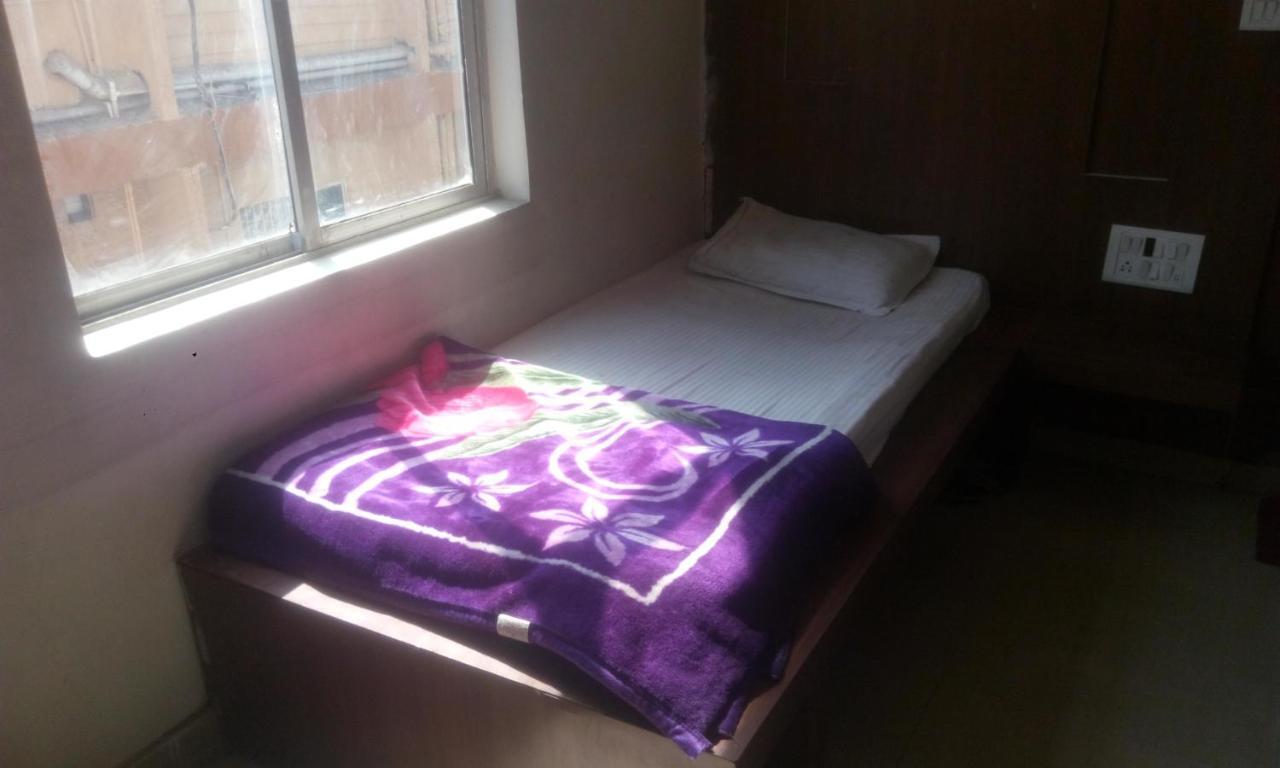 Hotel Priya Palace Ranchi Buitenkant foto